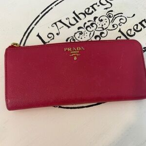 Prada Saffiano Women's Pink Leather Zip Wallet EUC Authentic